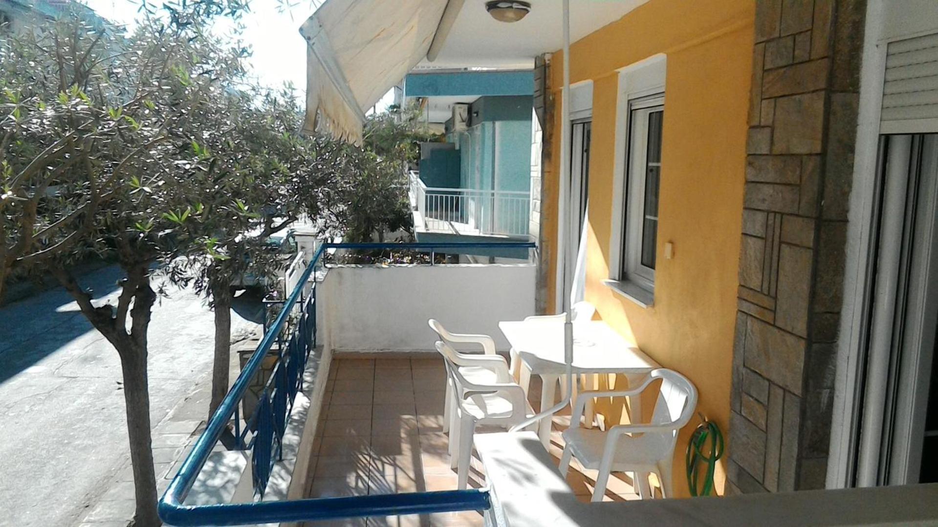 Leonidas Apartments Néa Péramos Kültér fotó